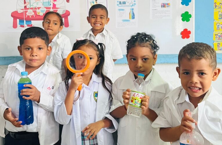 La I.E.T.A. El Hobo exalta la labor docente en la formación del pensamiento científico